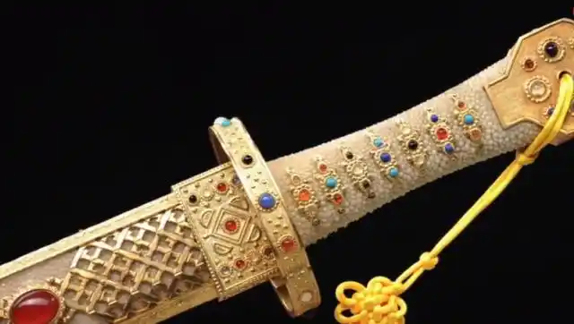 乾隆的"九龙宝剑"有着怎样的传奇?真的如传言所说的那么邪乎?