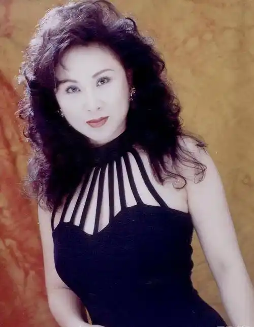 《新白娘子传奇》剧组30年后大聚首:白青二蛇今犹在