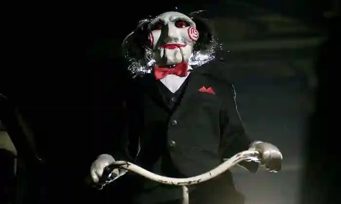 lee)来演的,但后来被改写为《致命武器》(lethal weapon)续集,随后