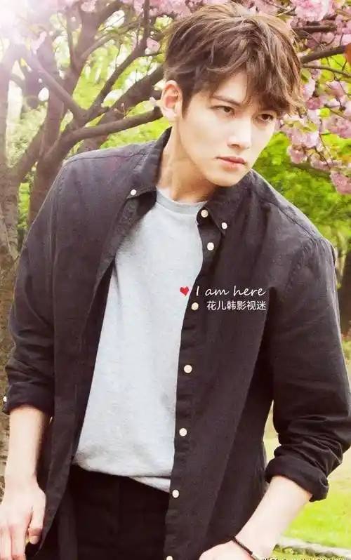 池昌旭:孝心背后的坚韧与温情,揭秘娱乐圈的真人真事