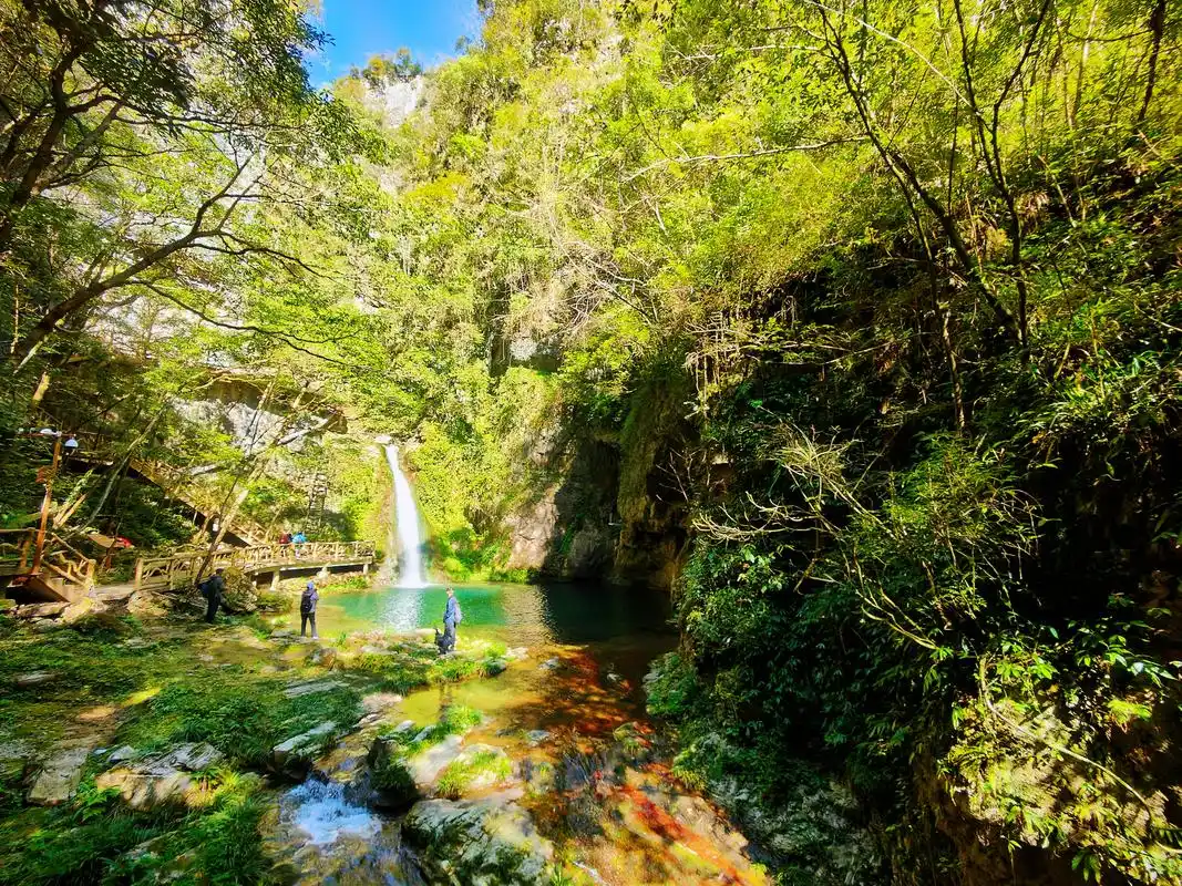 湖北宜昌南津关大峡谷