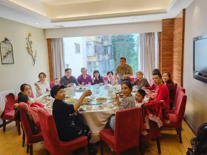 2021年合家团聚欢度春节