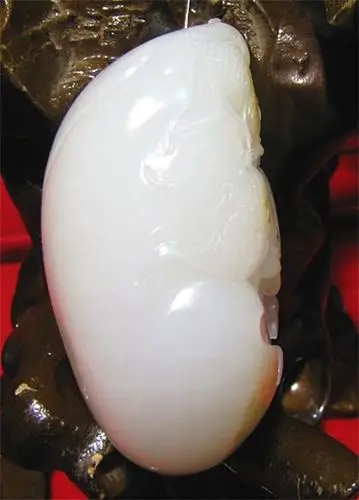 和田玉高白羊脂玉籽料-金玉满堂