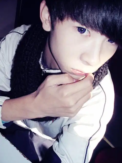 男生照片多张个人