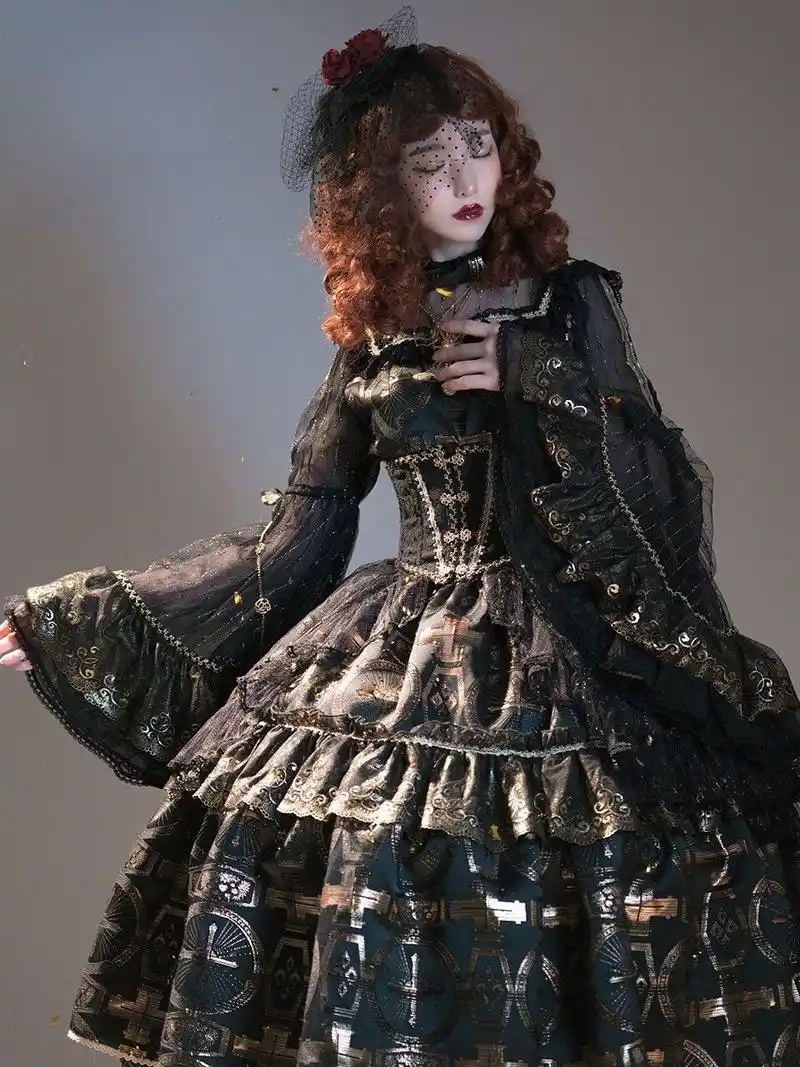 哥特风洛丽塔能有多"华丽"?看似很厚重,看完却忍不住想买