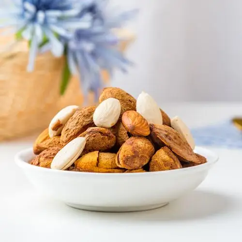 夏威夷果碧根果带皮腰果巴旦木仁组合装袋装可选每日坚果孕妇零食