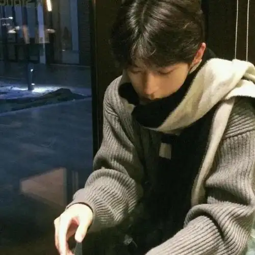 帅帅的男生头像