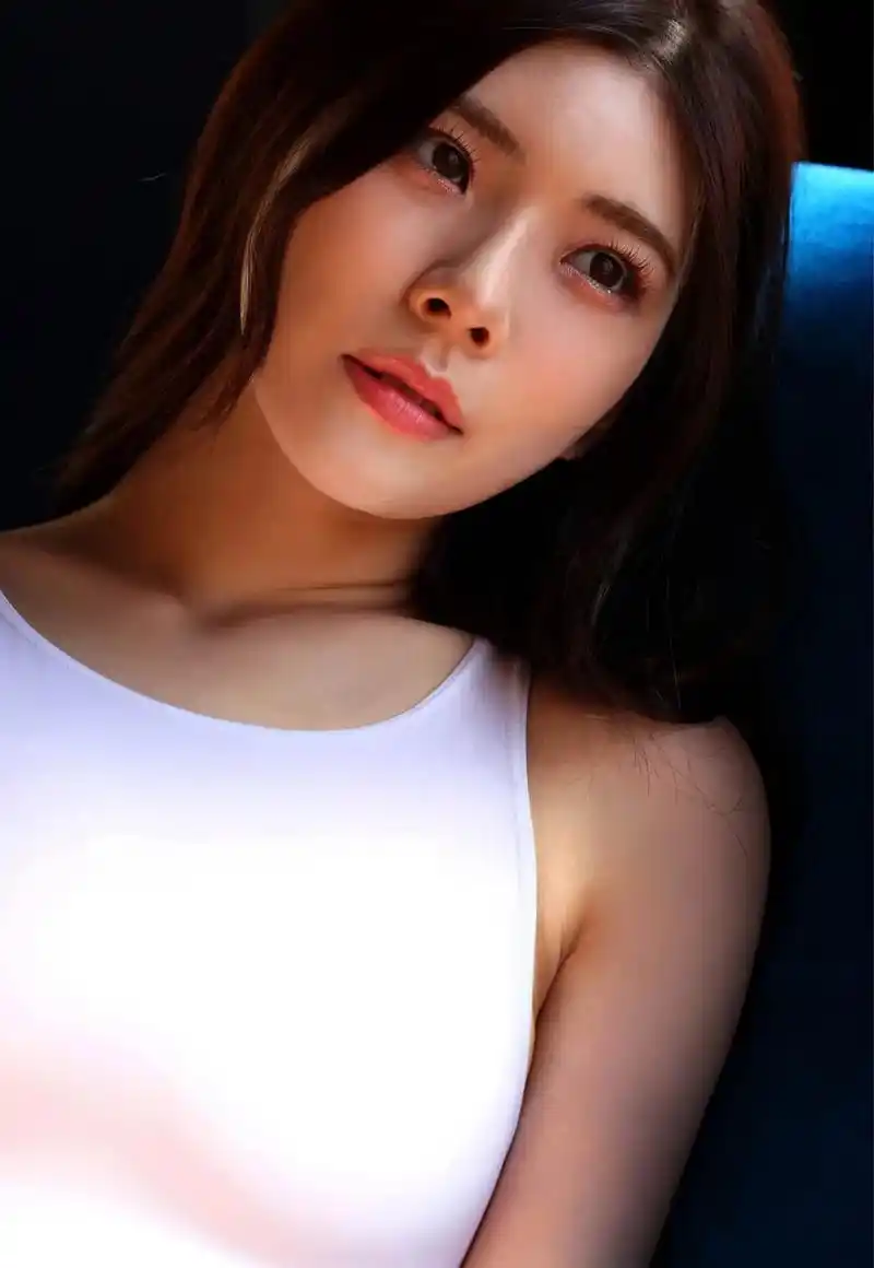 中文名:神木丽  外文名:rei kamiki  出生日期:199