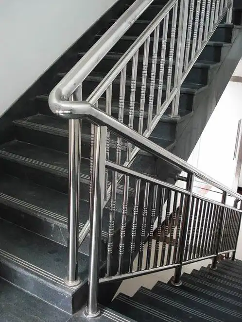 不锈钢楼梯扶手 家用楼梯扶手 住宅楼楼梯扶手 长沙不锈钢扶手