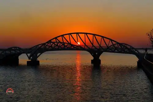 上海浦东滴水湖景观