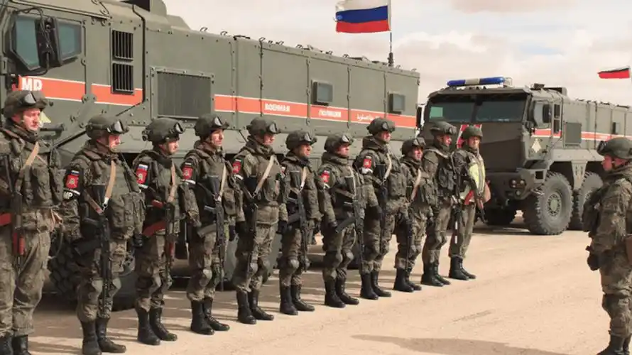 就是要对抗北约,俄罗斯宣布扩军:新建两大军区和两大集团军_军事_的