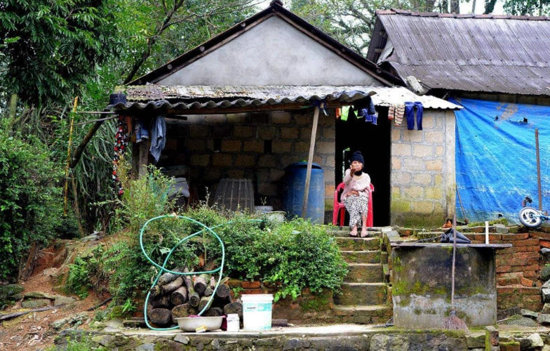 越南农村对比中国农村,差距在哪里?游客:差距一眼就能看出