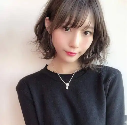 甜美日式风发型最减龄了