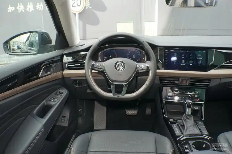 【 大众帕萨特高清图片】_黑色_内饰_搜狐汽车网