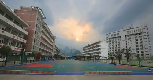 河池市金城江区第二初级中学招聘启事(二)