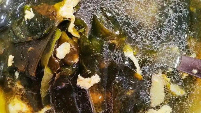 裙带菜鸡蛋虾米汤