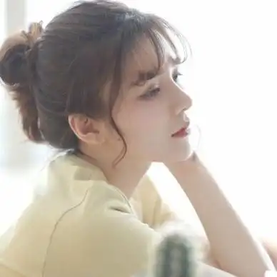 小清新阳光女孩微信头像,女生头像图片-回车桌面