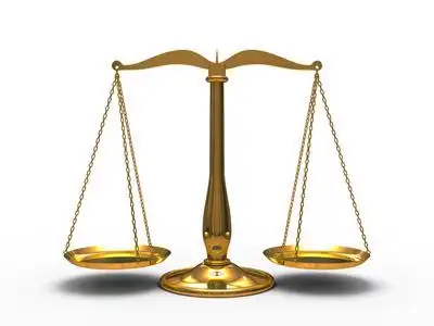 公平和谐金色天平司法照片