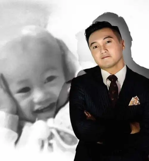 如今的王嘉明已经结婚,而且有了一个可爱的女儿,非常幸福.