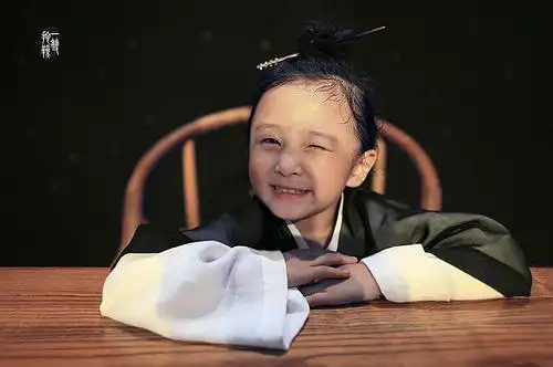 最萌小道姑,征服了你的视线跟爱心