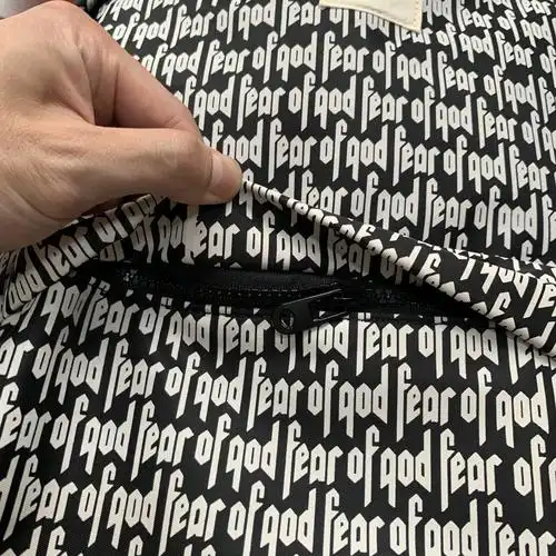 fearofgodfog高街潮流满印字母背包书包双肩背包
