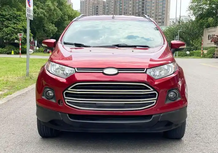 2014年福特翼博高配 排气量:1.