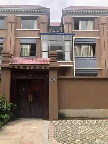 拉萨市堆龙县湿地公园小别墅7室1厅2卫