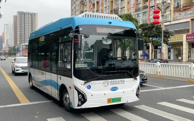 m562路之深圳公交小型化!