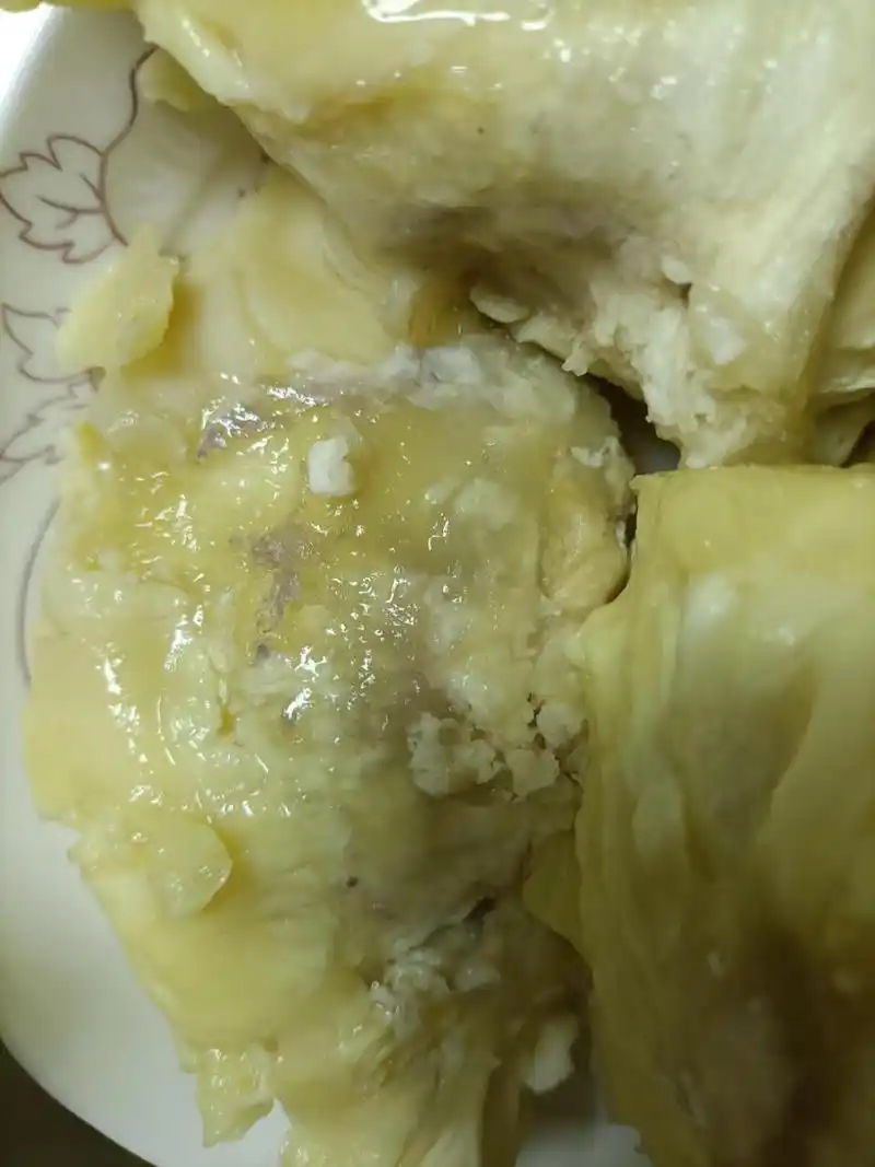 这样的榴莲是坏了吗?