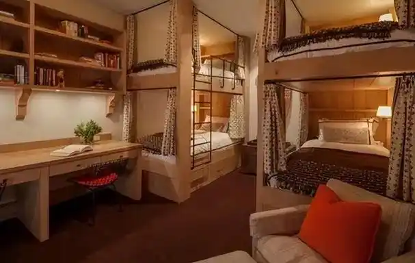 中国十大最豪华宿舍,哪个大学宿舍最豪华(厦大不愧为"海景房")