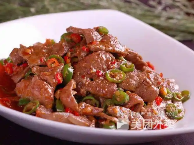 泡椒猪肝盖饭图片