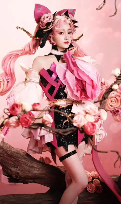 关晓彤cos大小姐孙尚香王者荣耀官方堪比真人手办