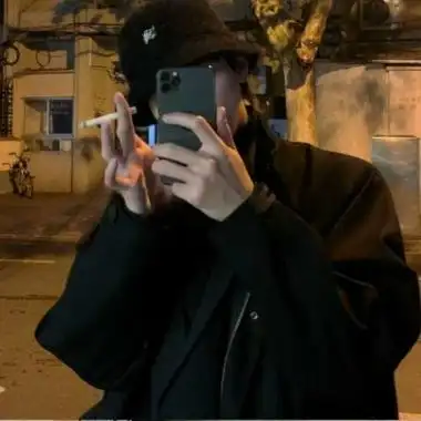 高清帅气的霸气高冷孤独男头抽烟图片,男生头像图片