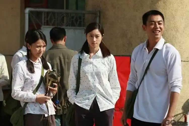 从《红高粱》中出来的"行走的荷尔蒙"朱亚文,在电视剧《北上广不相信