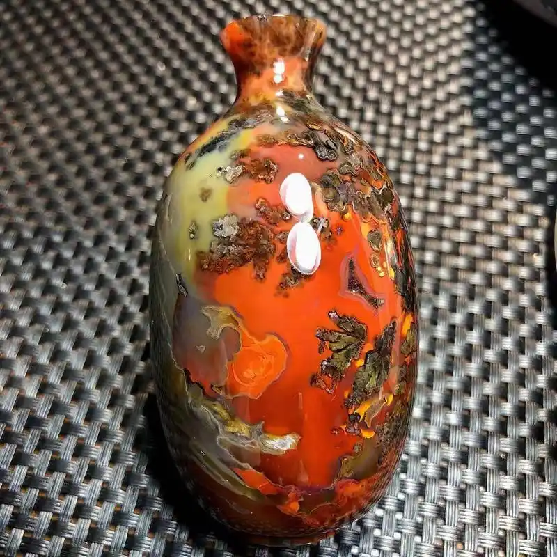 战国红玛瑙花瓶