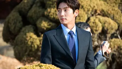 李准基武法律师# [心]#李准基奉尚弼# 李准. 来自jg准你而来 - 尾博