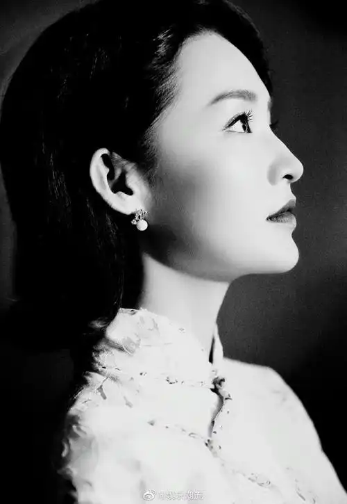 李沁旗袍造型李沁旗袍造型曝光气质清冷娴静温婉的民国美人6767