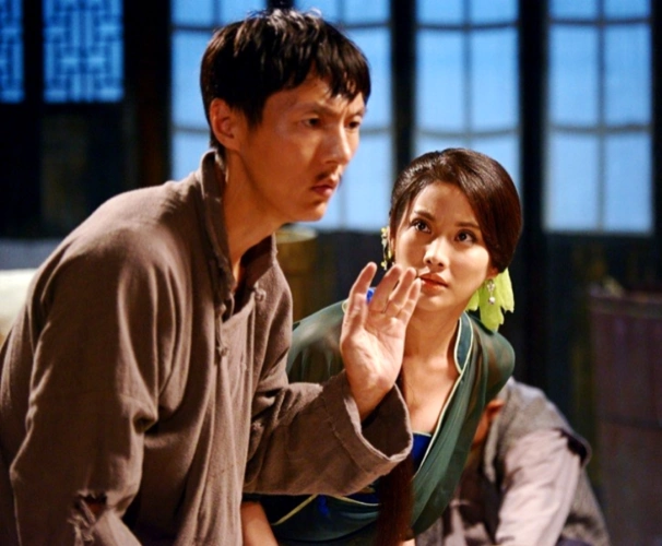 战鼓擂热播戏精王往诠释一指禅隐世高手武戏一指冲天