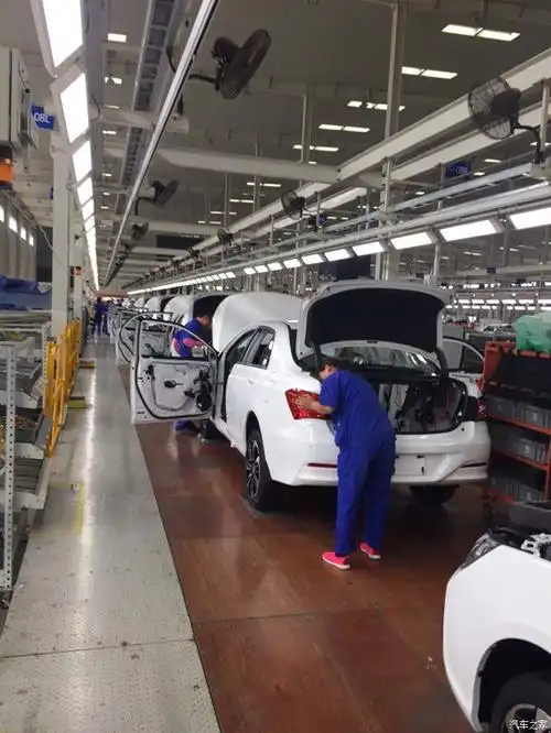 参观比亚迪车间让大家看看自己的byd是怎么生产的