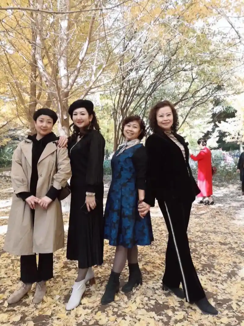 照片里的时光 #愿有岁月可回首 - 抖音