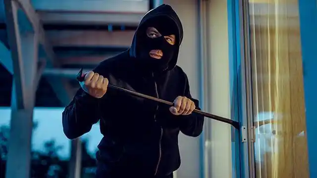 小偷行窃留下"卖萌"纸条 文末还写上"么么哒"(图)