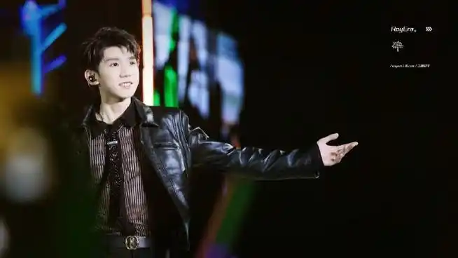 王源粉丝吃这么好##王源绿海