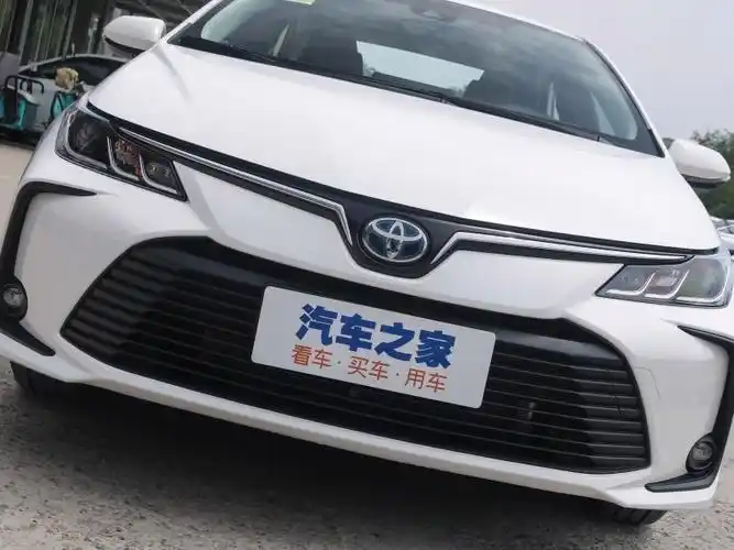 一汽丰田 卡罗拉 2022款 双擎 1.8l e-cvt先锋版