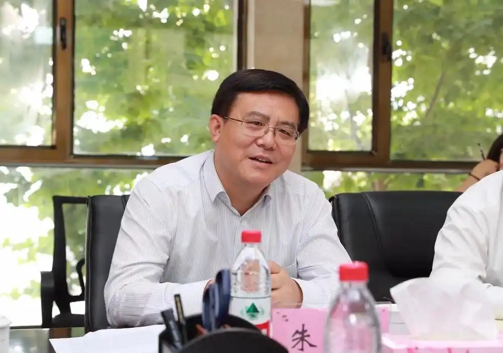 甘肃省人民检察院党组书记,检察长朱玉赴民营企业走访调研