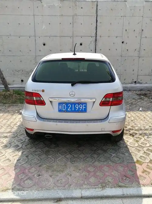 闽d是福建省厦门市的车牌号,机动车登记机构代号字符位数为2位,分别由