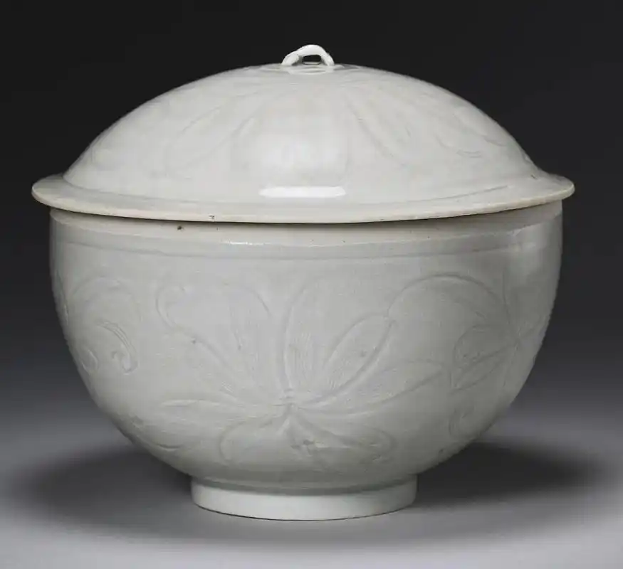 影青釉刻莲瓣纹盖钵赏析|古天一2023秋拍