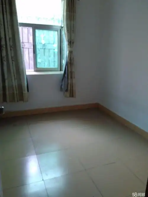 布吉长龙布吉长龙新村 2室1厅 55平米 中等装修