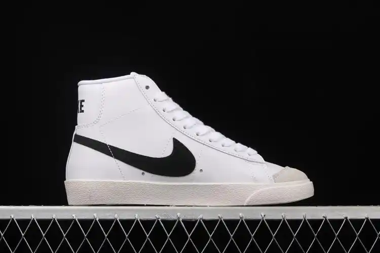 nike blazer mid 1977 vintage we 开拓者经典高帮帆布百搭休闲运动
