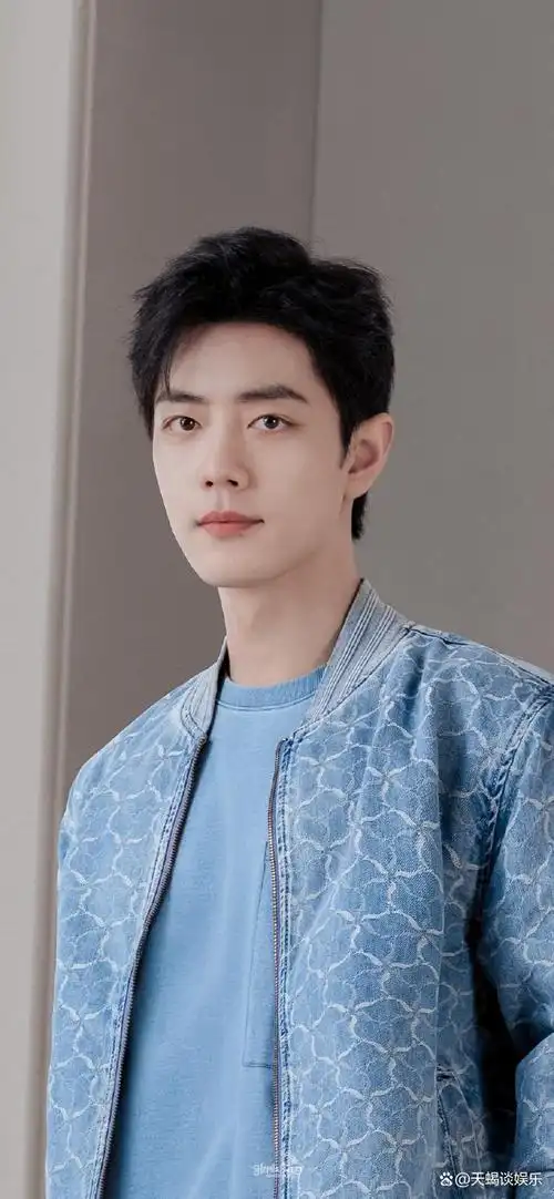 肖战母校重庆工商大学同学眼中的"校草":肖战,颜值与才华并重