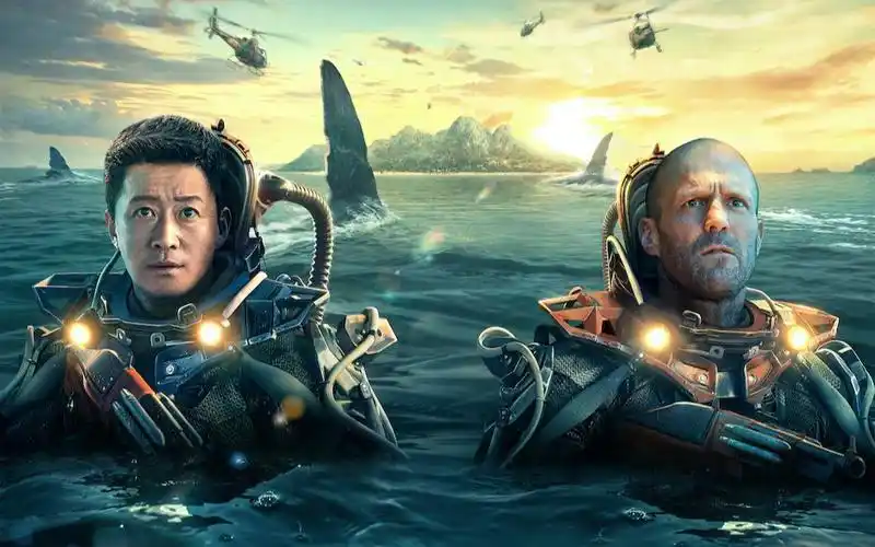 《巨齿鲨2:深渊》曝"深海7000米"版预告